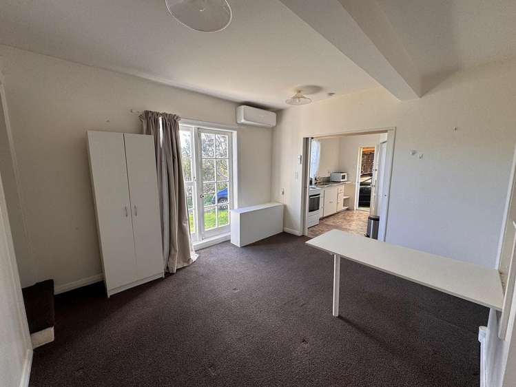 11A Miles Crescent Newlands_7