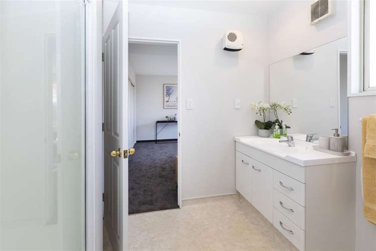 2 Rosefield Lane Northcote_15