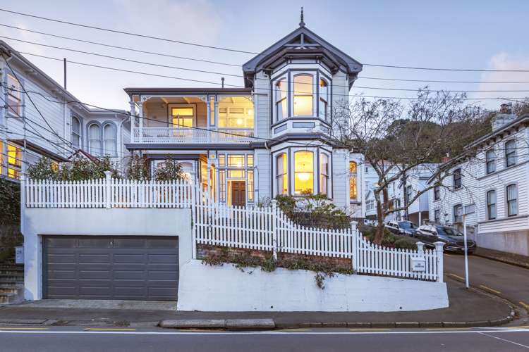 26 Grant Road Thorndon_18