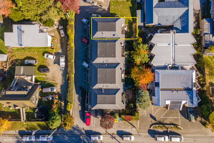 1/42 Hallenstein Street Queenstown_18