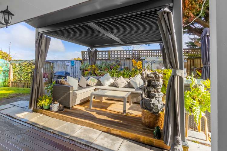 128 Collins Road Melville_11