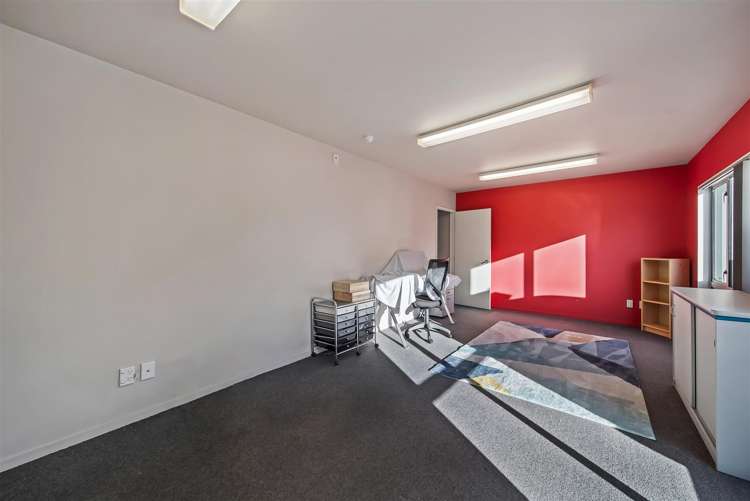 15/33 Nga Mahi Road Sockburn_6