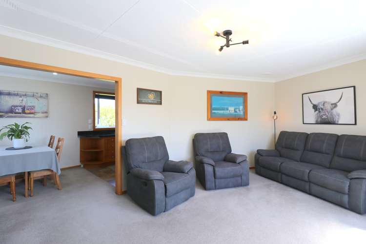 82 Edinburgh Crescent Waikiwi_6