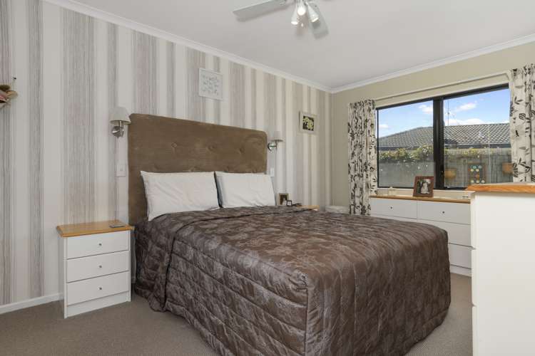 12 Aaron Place Brookfield_11