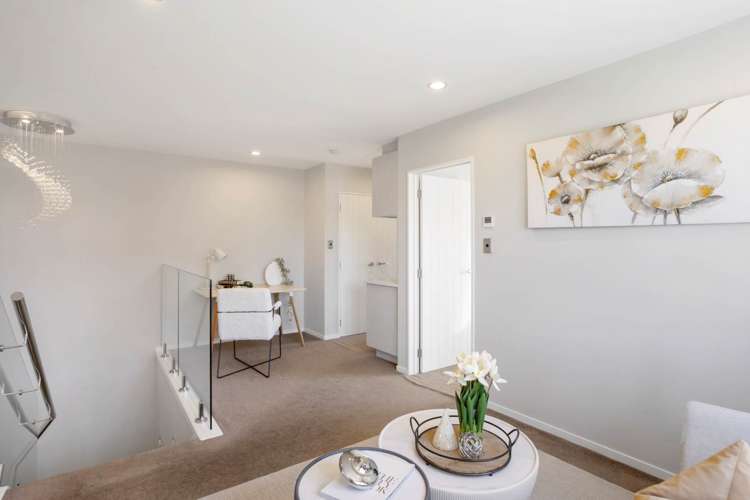 6 Kerrykeel Drive Flat Bush_11