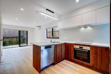 8/237 Swanson Road_3