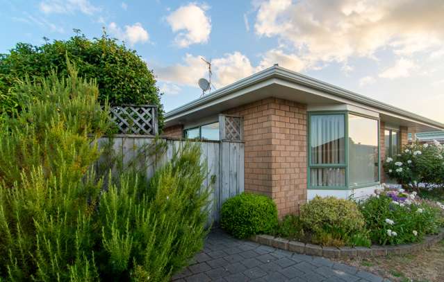 19a Dennis Taylor Court Paraparaumu_1