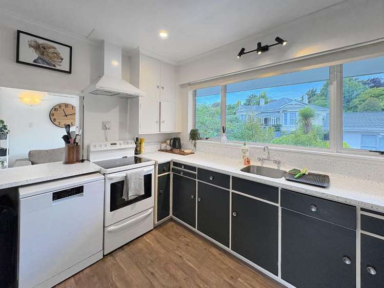 48 Great North Road 1228_8