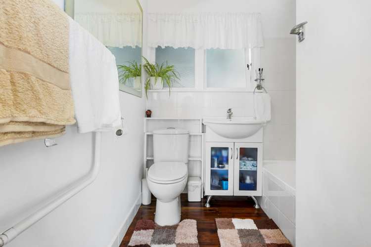 18 Alexander Avenue Torbay_18