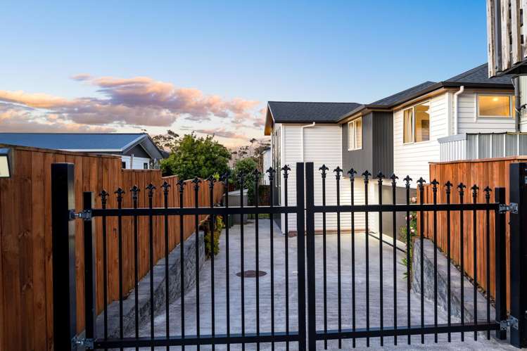 38a Pokapu Street Titirangi_34