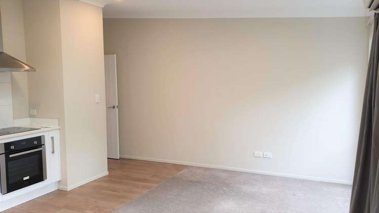 9/19 Collins Avenue 11538_10