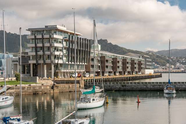 1c/3 Clyde Quay Wharf Te Aro_1