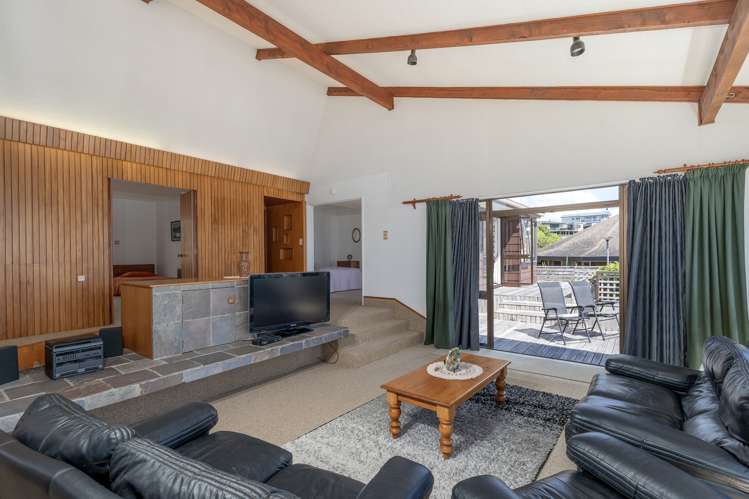 14 Pine Grove Tairua_19