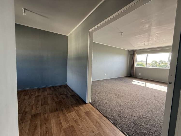 2/140 Metcalfe Road Ranui_14