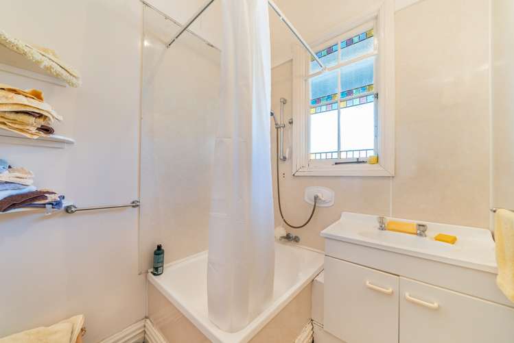 394 Fergusson Drive Heretaunga_12