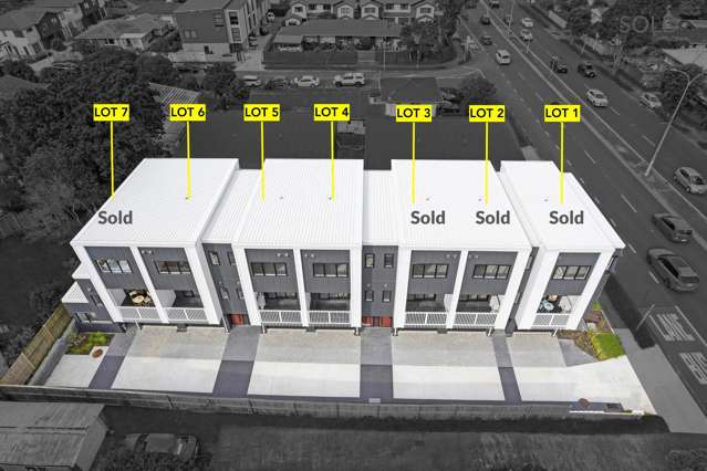 Title & CCC Issued  Move In Today Top school Zone