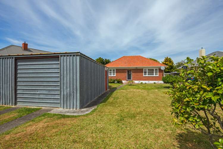 19 Savage Crescent West End_8