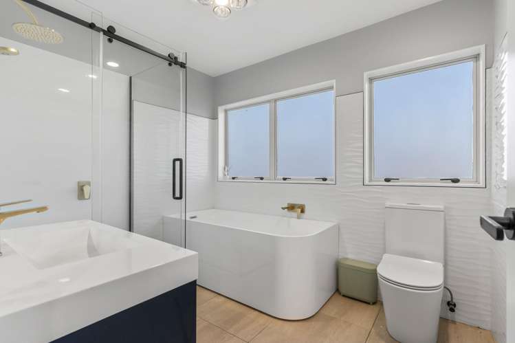 19I Paparoa Road Cockle Bay_17