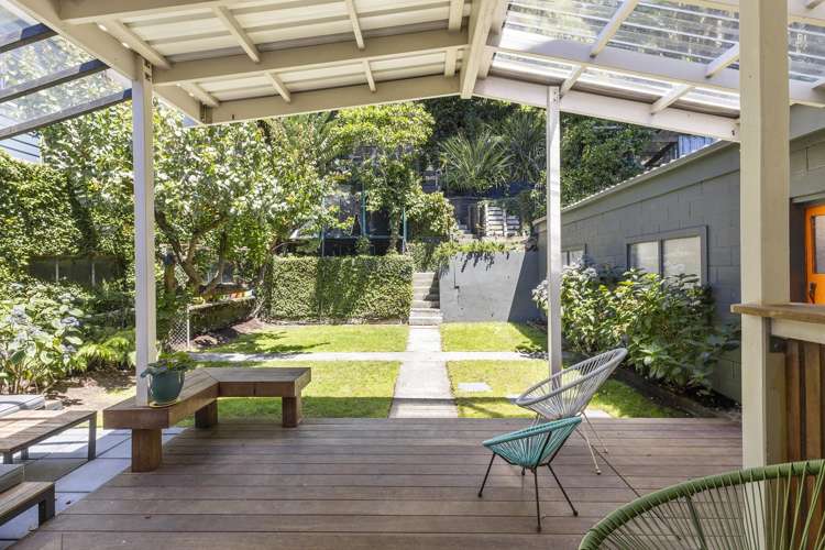 318 Queens Drive_5