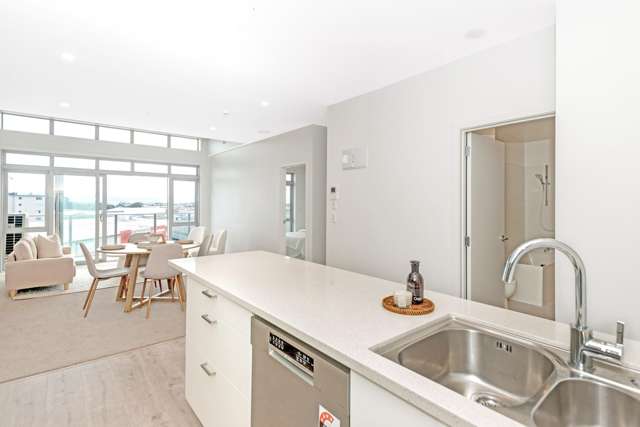 402/4 Reads Quay Gisborne Central_2