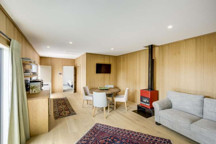 77 Black Barn Road Havelock North_22