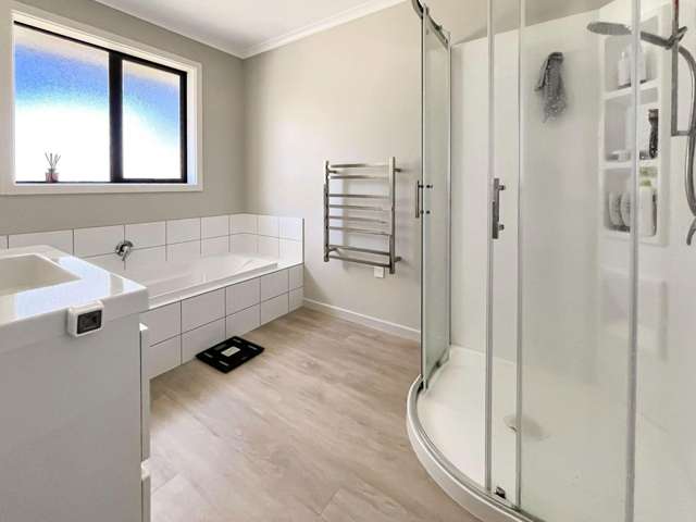 50 Braebrook Dr Netherby_1