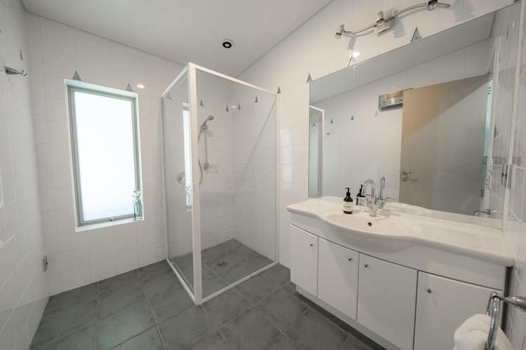 75 & 81 Rosewood Drive Rosedale_24