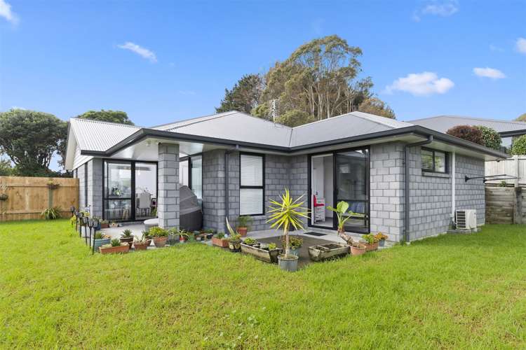 208 Waikite Road Welcome Bay_12