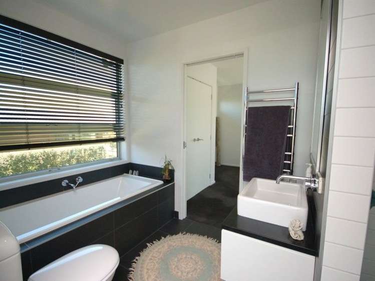 19 Victory Drive Wharewaka_16