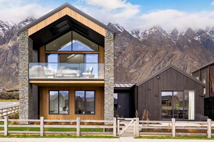 2 Taurus Lane Jacks Point_2