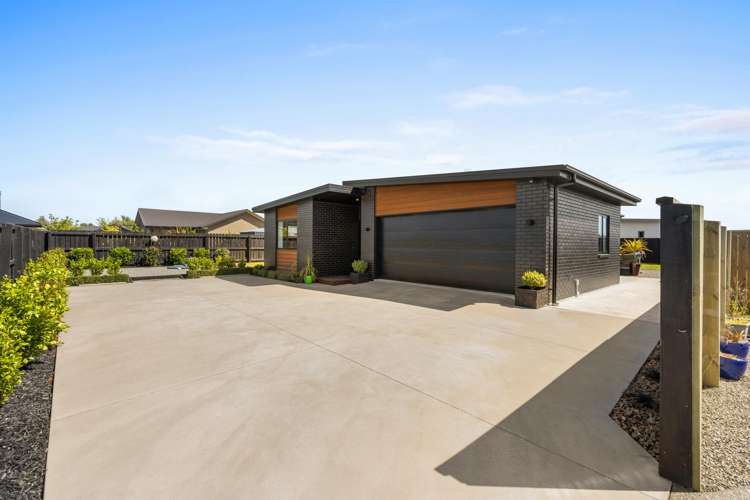 5 Cedric Place Darfield_16