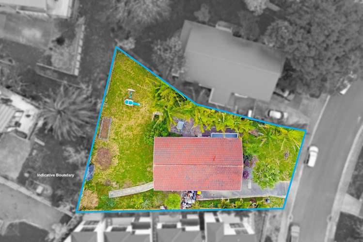 8 Thalia Place Totara Vale_16