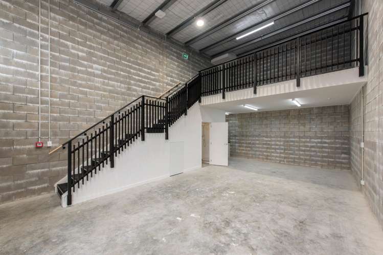 4 Spring Garden Avenue Westgate_24