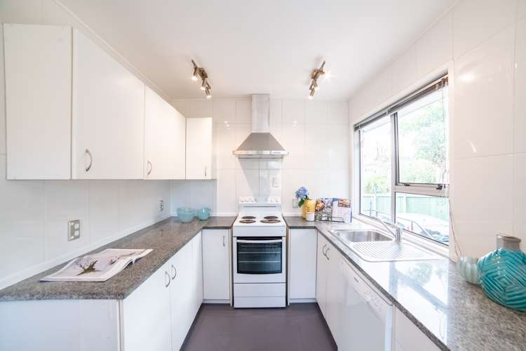 11 Tamahere Drive Glenfield_6