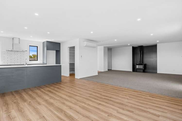 61 Greig Crescent Amberley_5