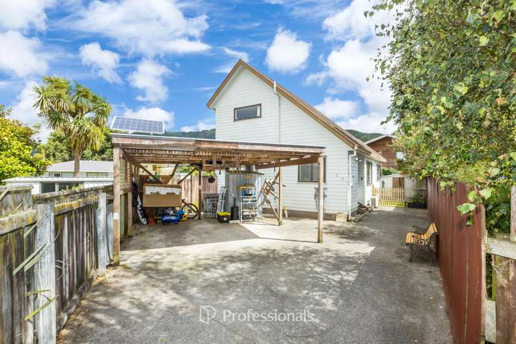 25b Memphis Grove Totara Park_3