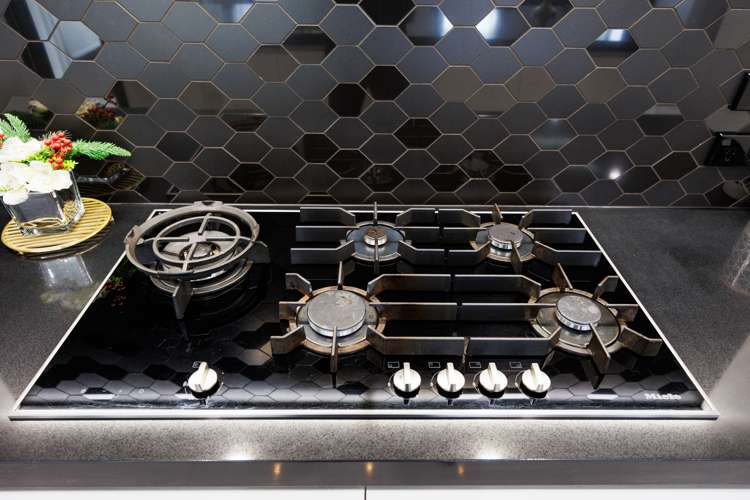 9 Ivy Lane Kelvin Grove_14