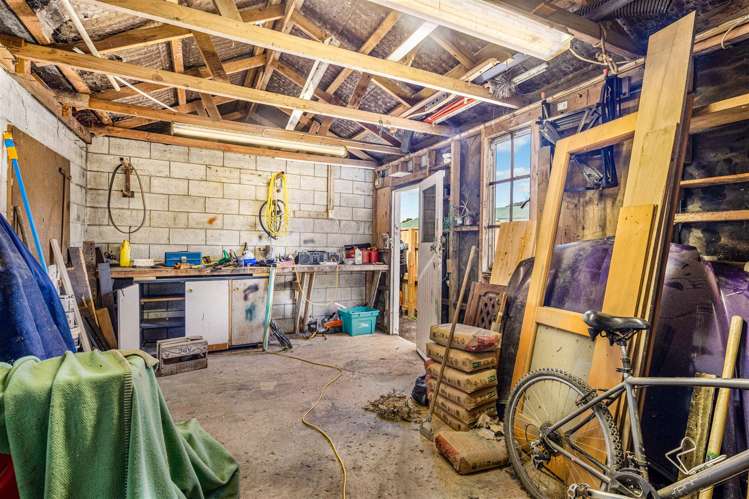 21 Tarawera Road Johnsonville_13