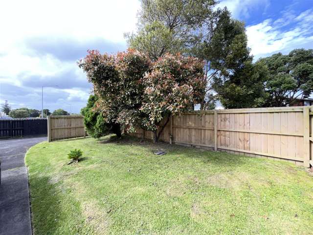 1/116 Te Atatu Road Te Atatu South_2