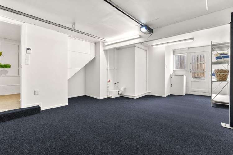 1/8 Fowler Street Northcote_18