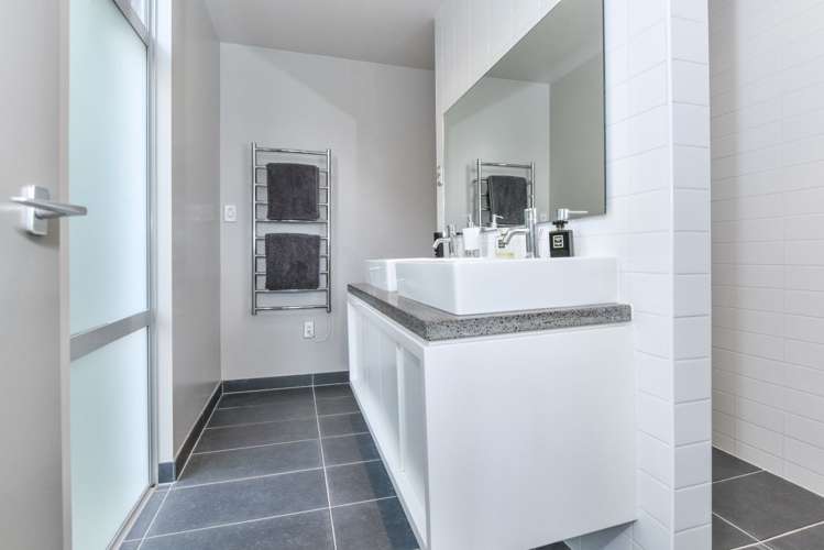 52a Codrington Crescent Mission Bay_17