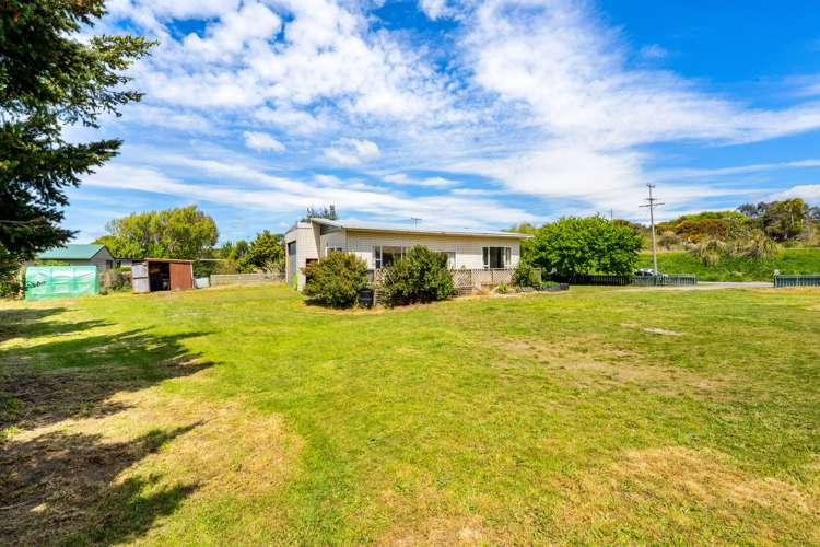 21 Connor Place Taieri Mouth_14