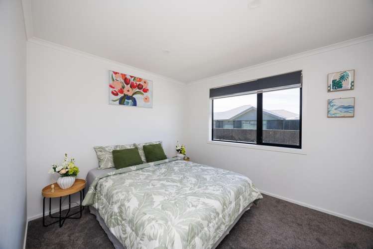 6 Ivy Lane Kelvin Grove_12