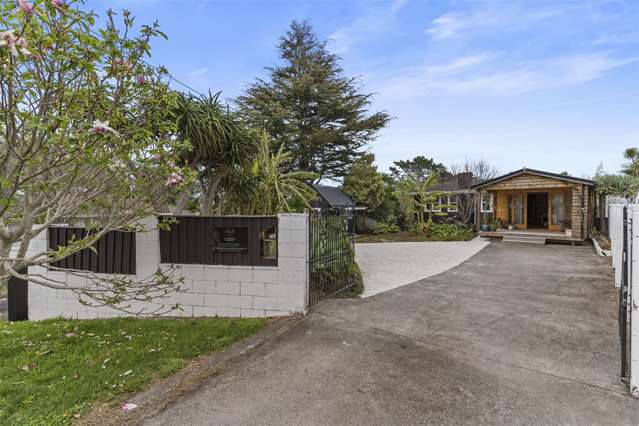 7 Hughes Terrace Te Atatu Peninsula_1