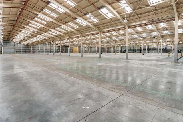 9-15 Refreshment Place Trentham_1