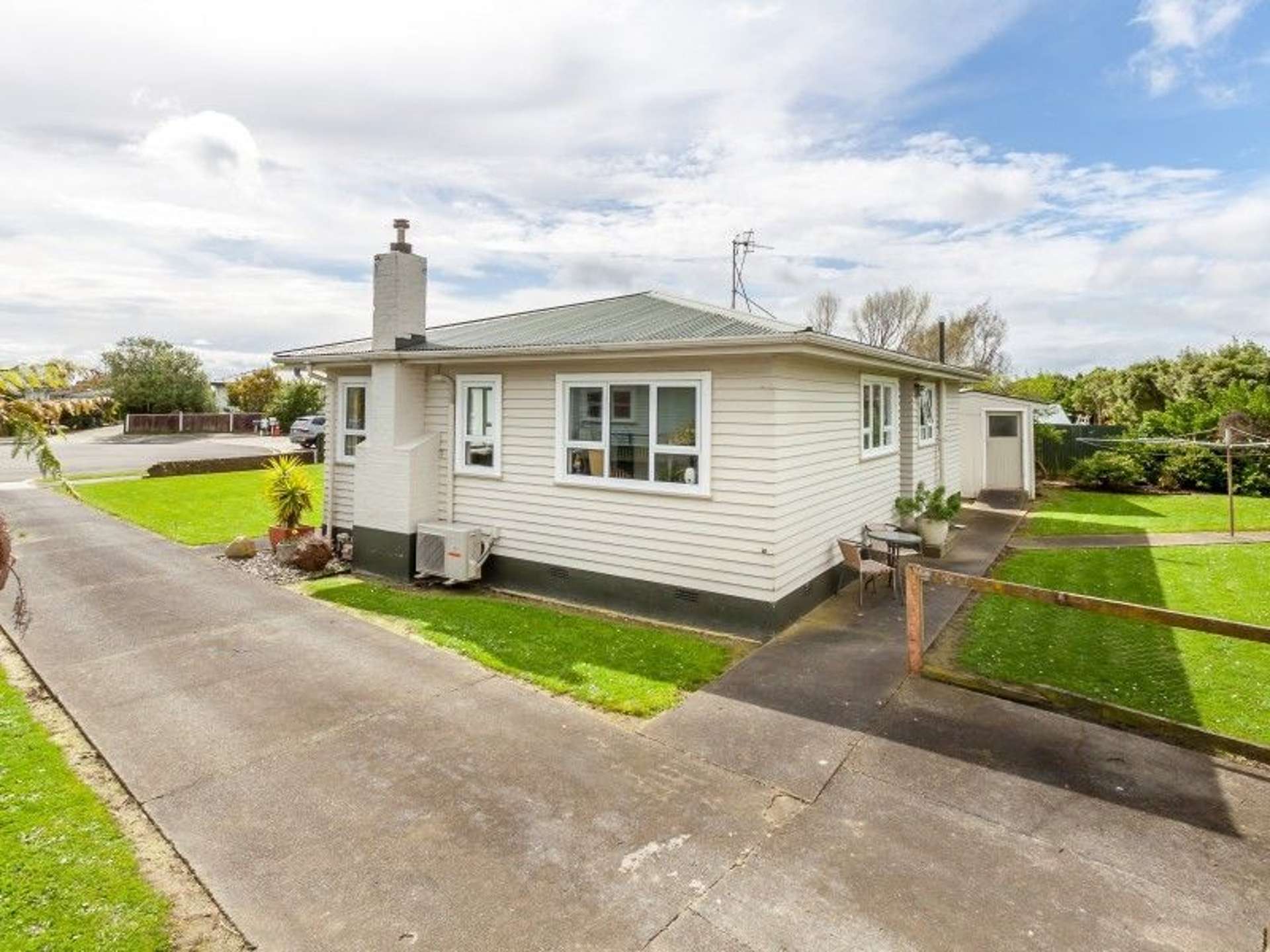 16 Belvedere Crescent Takaro_0