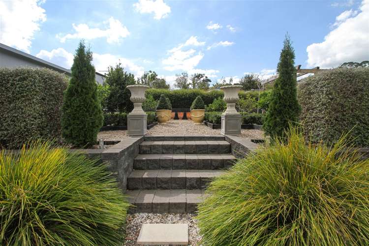 20 Niccone Place Bombay_1