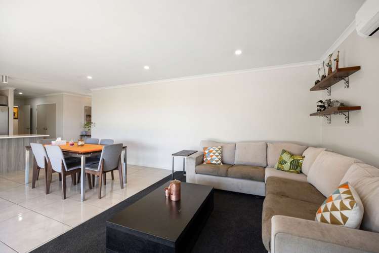 10 Shirley Place Huntington_13