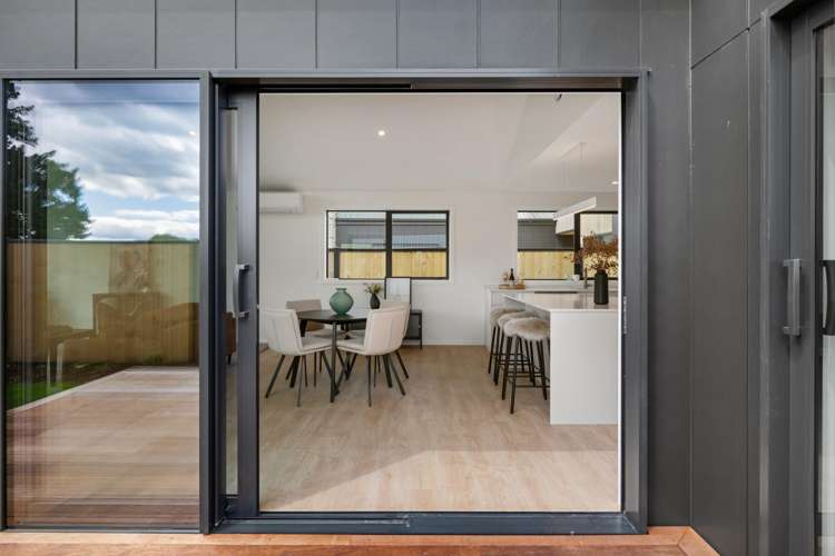 117 Wooing Tree Avenue Cromwell_19