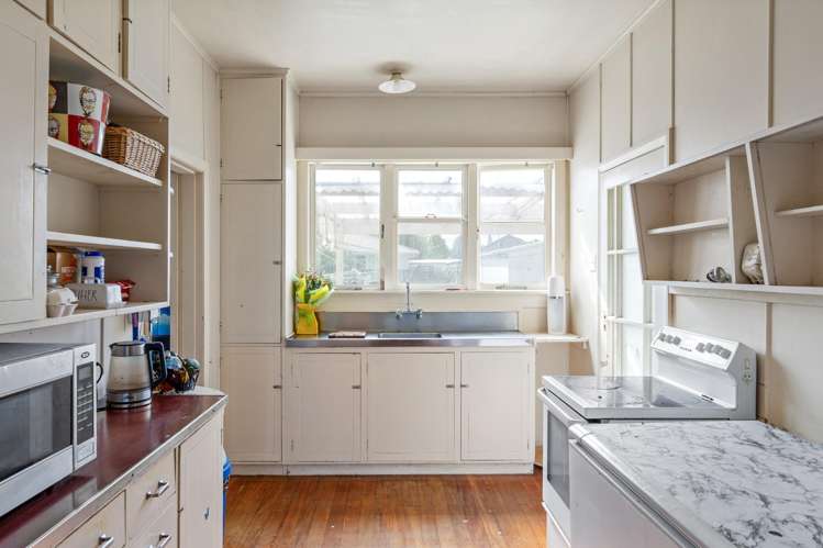 17 Centennial Crescent Te Hapara_2